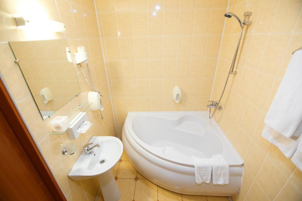 Optima Kropyvnytskyi Hotel 외부 사진